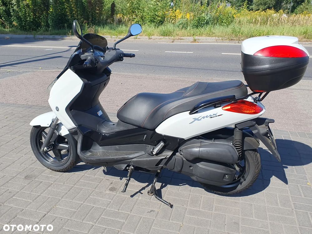 Yamaha X-max - 7