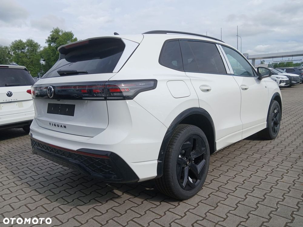 Volkswagen Tiguan - 5