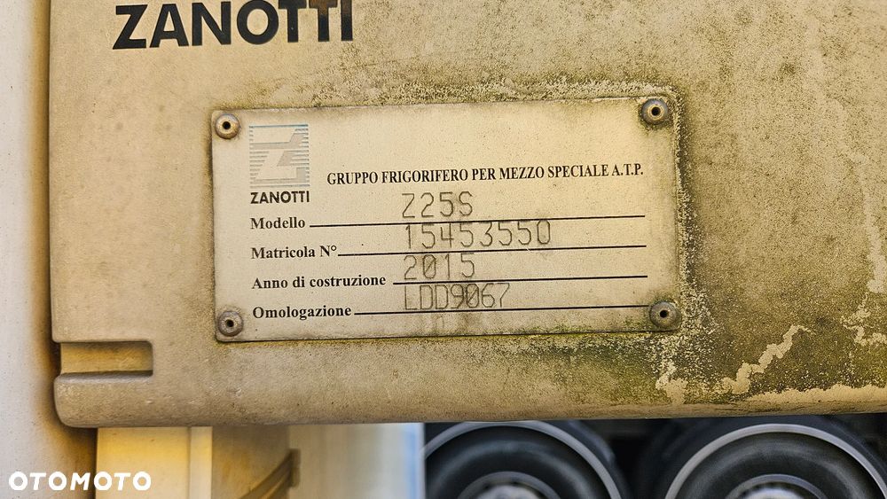 Chłodnia izoterma magazynIveco daily agregat Zanotti Z25 S - 7