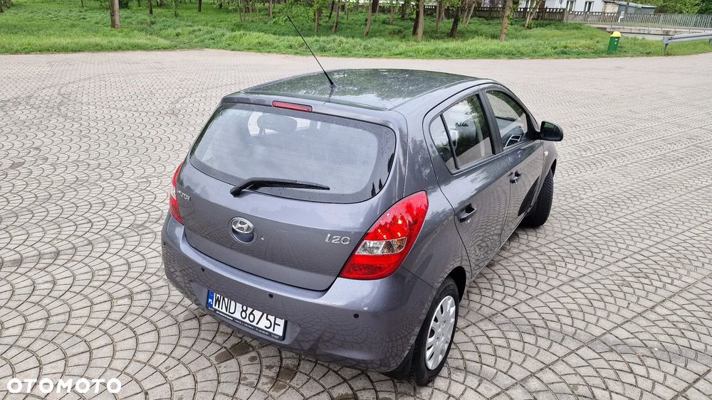 Hyundai i20 1.2 Classic + - 10