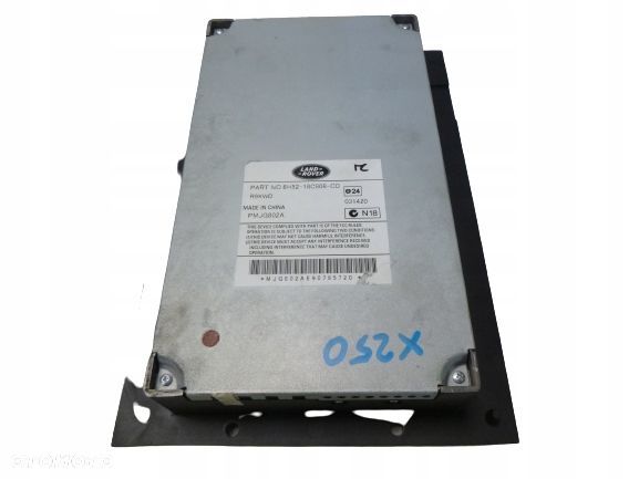 JAGUAR XF X250 WZMACNIACZ AUDIO GŁOŚNIKÓW ORYGINAŁ - 1