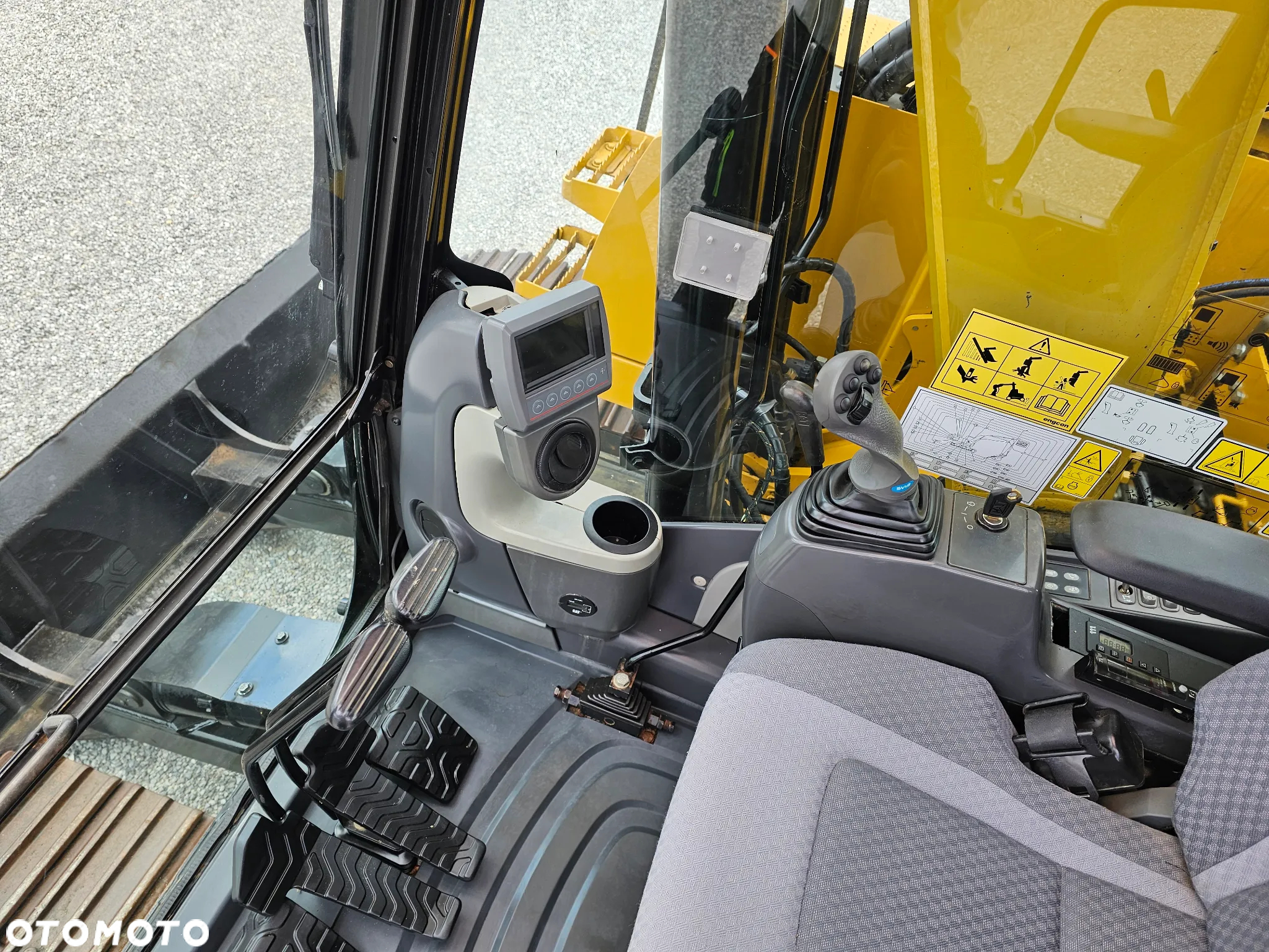 Caterpillar 311F LRR - 24