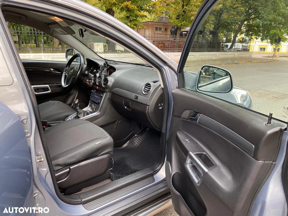 Opel Antara - 10