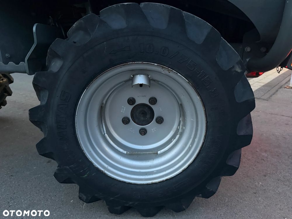 Wacker Neuson 1001 Wozidło Budowlane Rolnicze 4x4. Ładowność 1 tona. Wysokie podnoszenie+KIPER Wysoki! Sprowadzone z Norweskiej szkółki roślinnej. Maszyna Jak Nowa z Salonu 665 mtg. 2023 roku. Ani Deka luzów czy wycieków. Silnik Yanmar 3cyl. Potężna moc a maszyna bardzo mała i zwinna. Szybka wolna jazda. Oświetlenie rozbudowane. Wielka Okazja!  Jazda Rewers. Hydrostatic! Opony jak Nowe! - 35