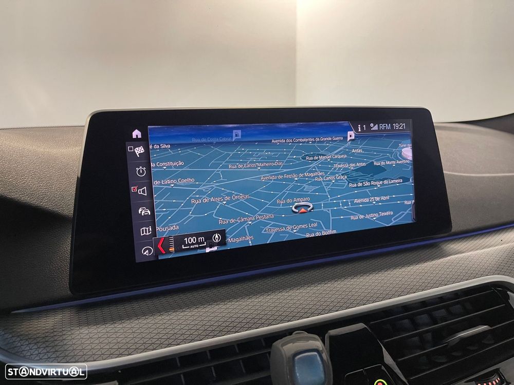 BMW 530 e iPerformance Pack M - 21