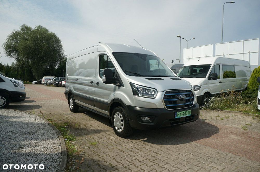 Ford Transit - 4