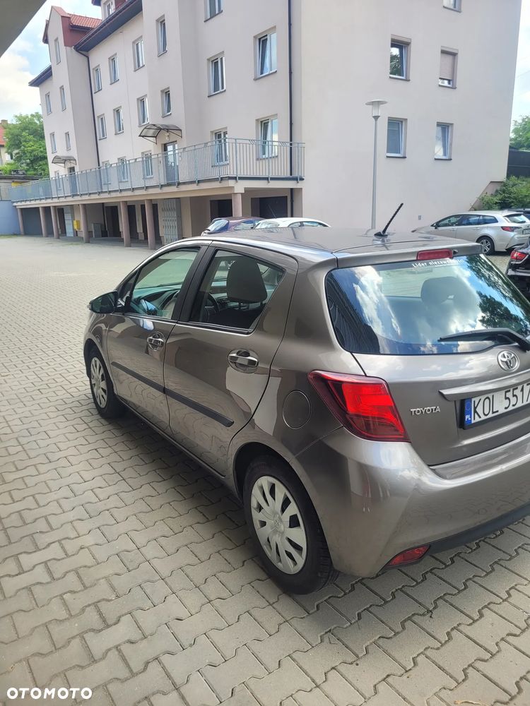 Toyota Yaris 1.33 Active EU6 - 6