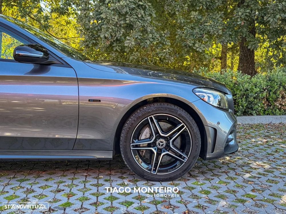 Mercedes-Benz C 300 - 23