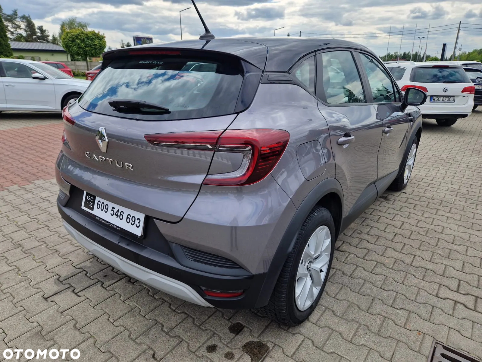 Renault Captur 1.0 TCe Intens - 4