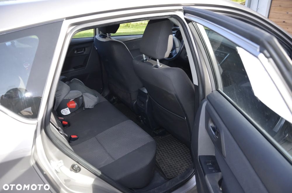 Toyota Auris 1.6 Dynamic - 8