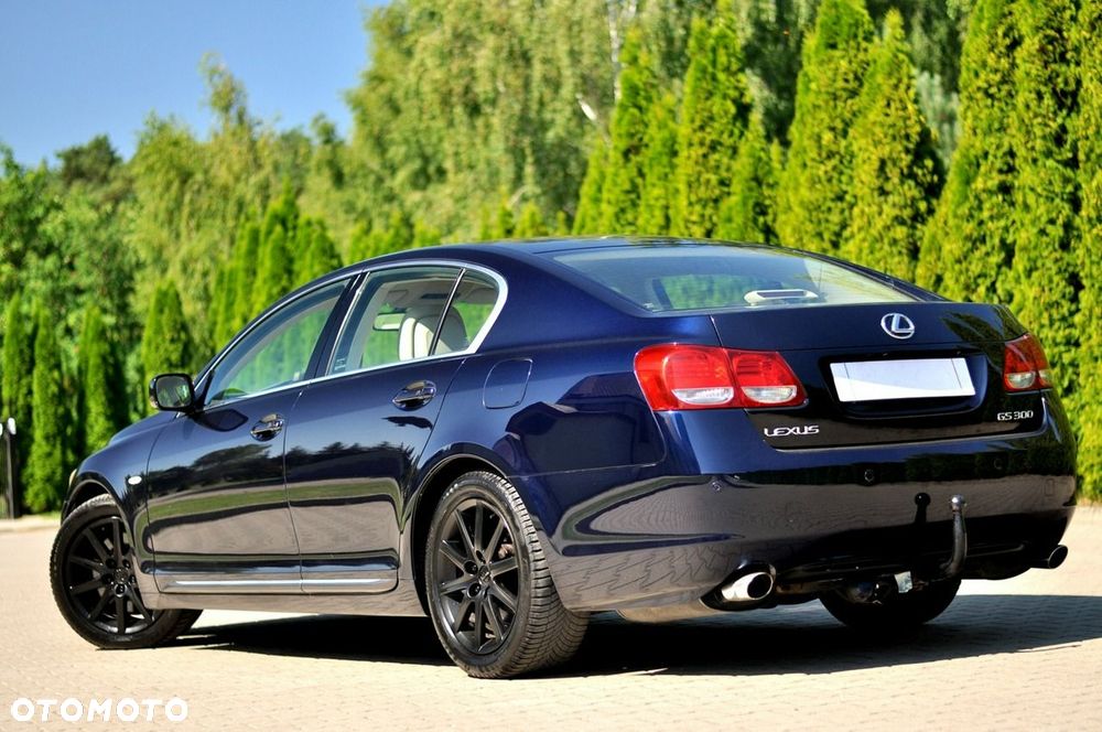 Lexus GS 300 Prestige + - 3