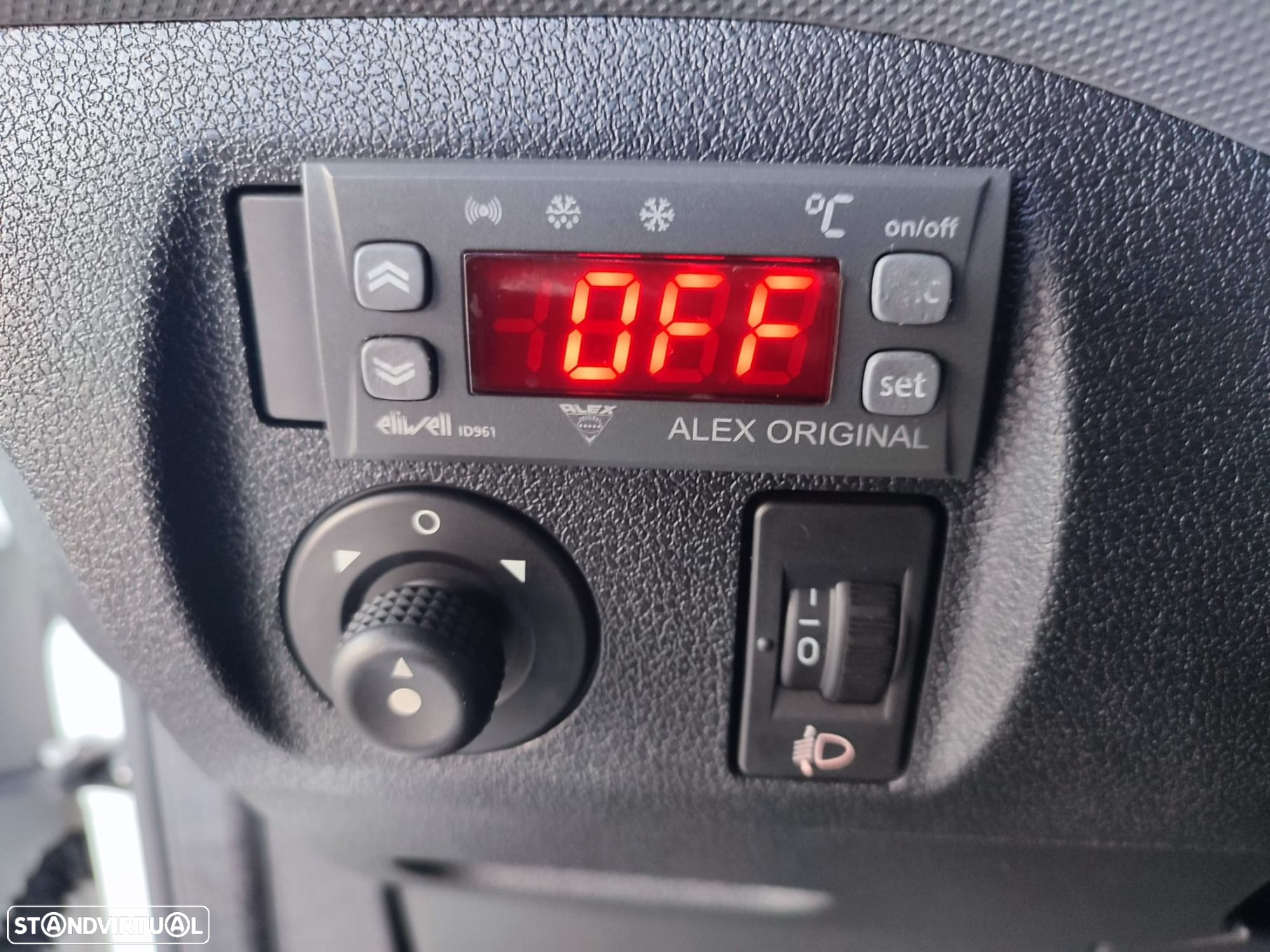 Peugeot Partner 1.6 HDi Confort Isótermica C/ Frio 90 Cv 2 Lug 5 Pts - 11