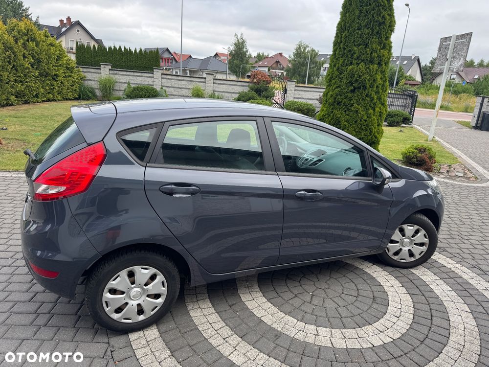 Ford Fiesta 1.25 SYNC Edition - 12