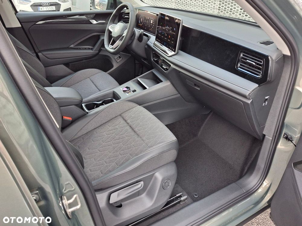 Volkswagen Tiguan - 20