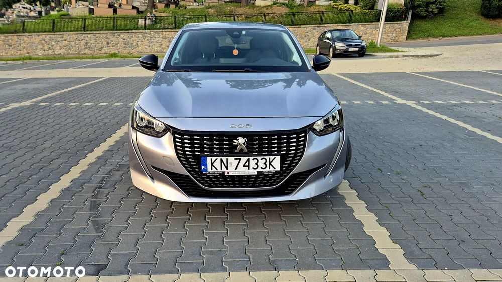 Peugeot 208 PureTech 100 EAT8 Allure - 8