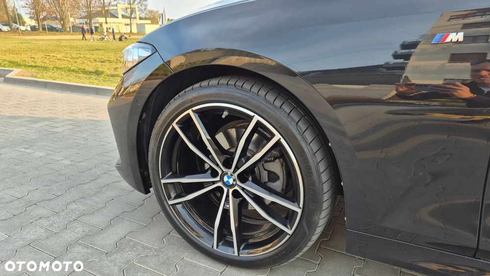 BMW Seria 3 320d xDrive M Sport sport - 15