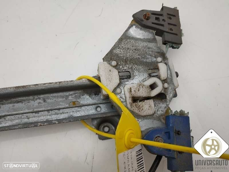 ELEVADOR DE VIDRO TRASEIRO DIREITO NISSAN ALMERA II 2002 - 3