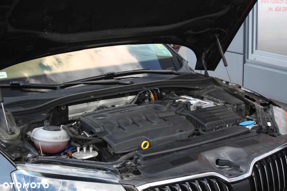 Skoda Superb 2.0 TDI 4x4 L&K DSG - 39
