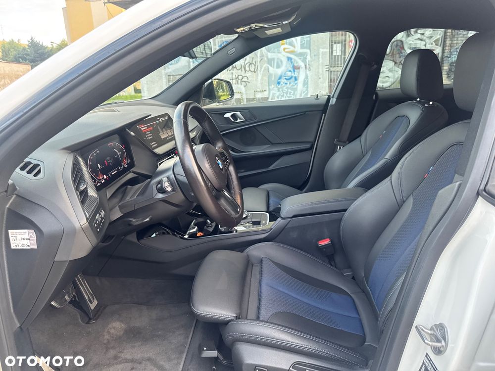 BMW Seria 2 218i M Sport - 23