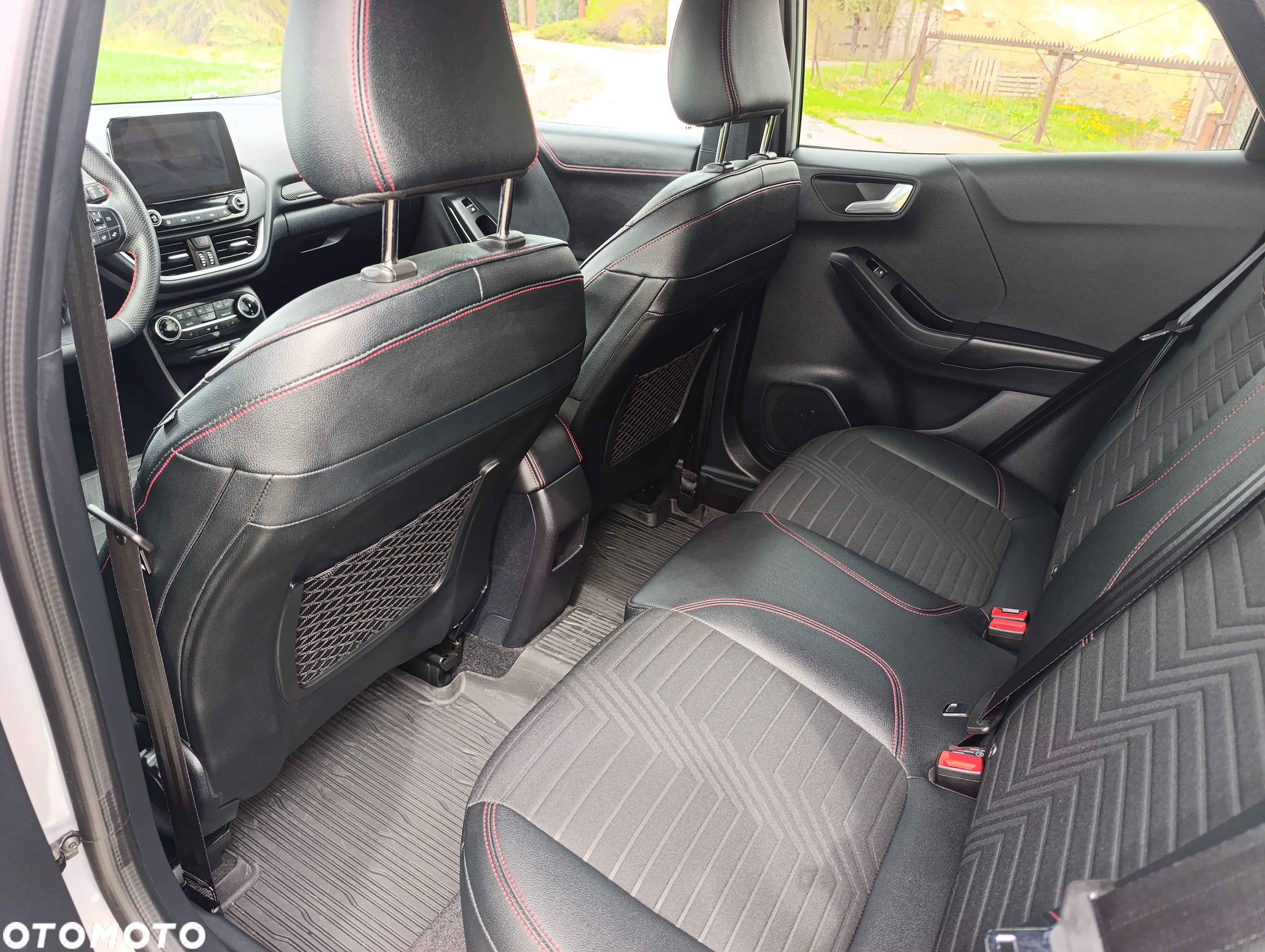 Ford Puma 1.0 EcoBoost mHEV ST-Line X PowerShift - 14