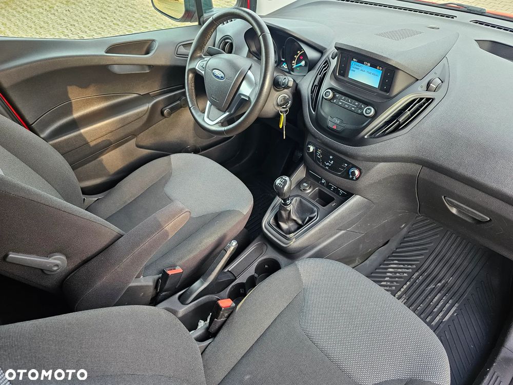 Ford TRANSIT Courier - 12