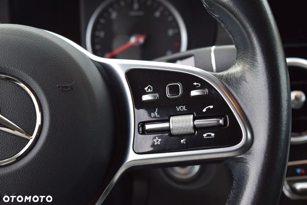 Mercedes-Benz GLC 200 d - 18