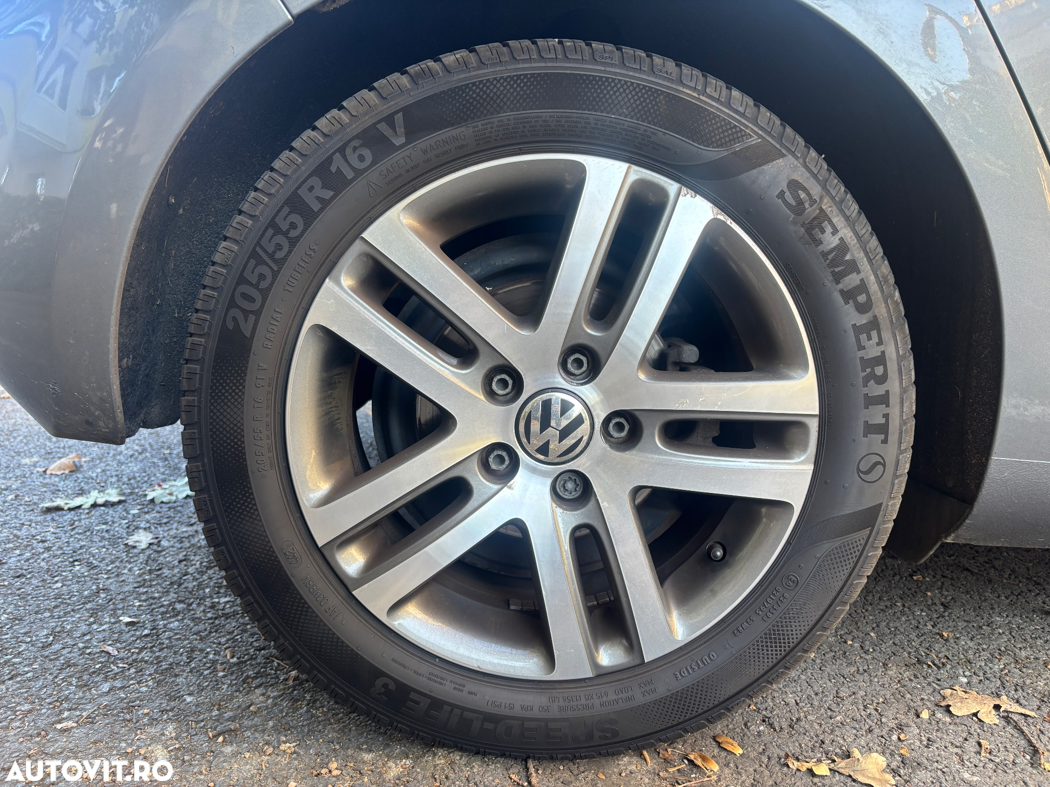 Volkswagen Golf 1.2 TSI Comfortline DSG - 9