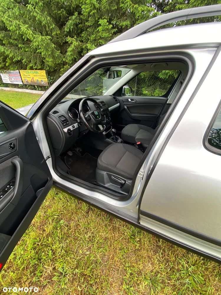 Skoda Yeti 1.6 TDI DPF 4x2 Ambition Greenline - 2