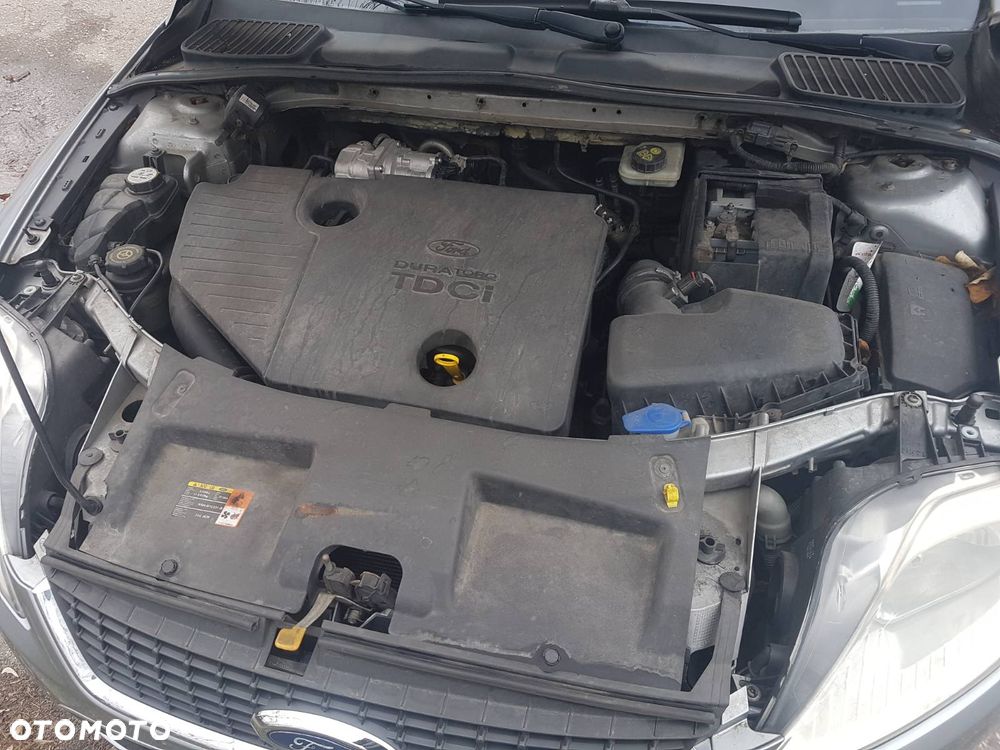 Ford Mondeo 1.8 TDCi Ambiente - 3