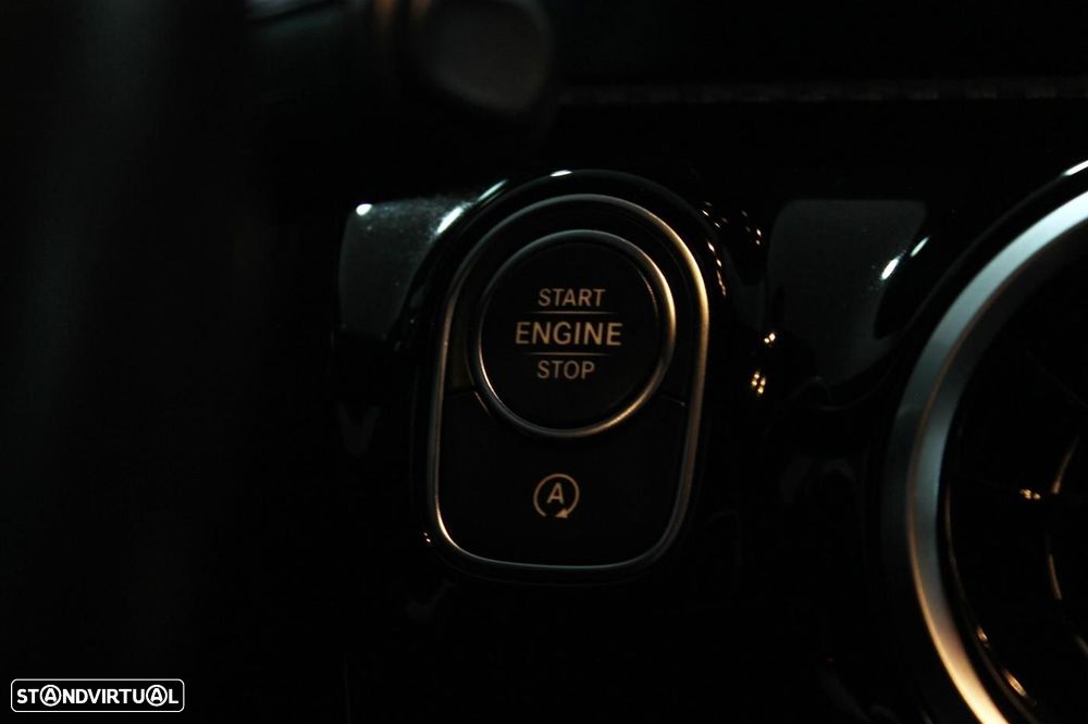 Mercedes-Benz A 180 Limousine d 7G-DCT Progressive - 40