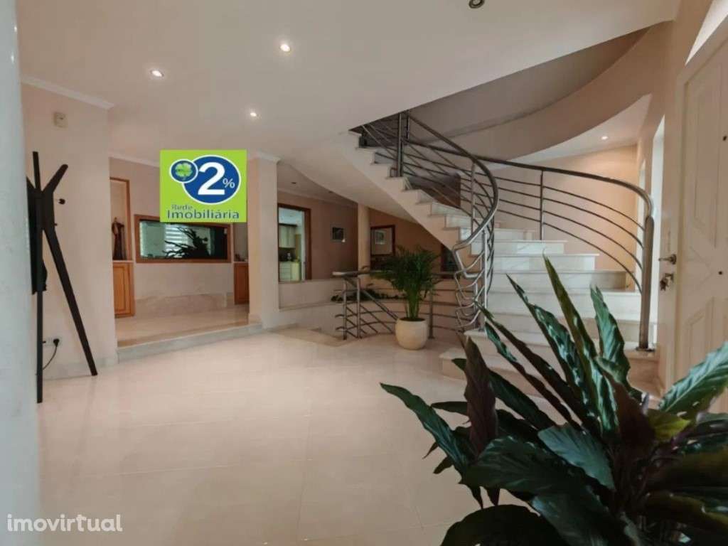 Luxuosa moradia V5+1! - Grande imagem: 5/15