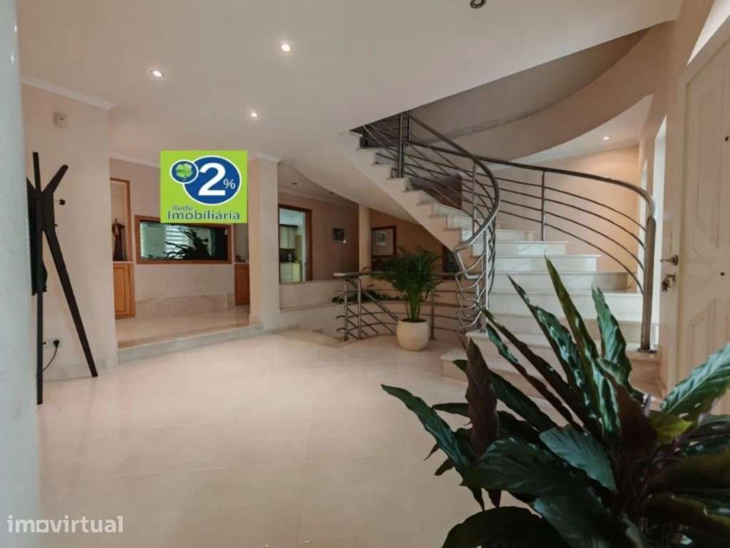 Luxuosa moradia V5+1! - Grande imagem: 5/15