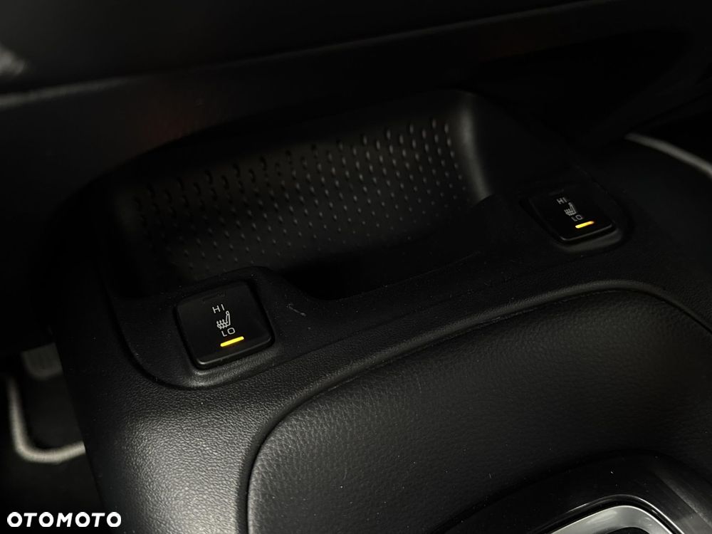 Toyota Corolla 1.8 Hybrid Comfort - 27