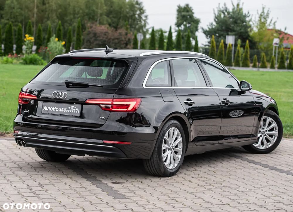 Audi A4 Limousine 2.0 TDI Design S tronic - 11