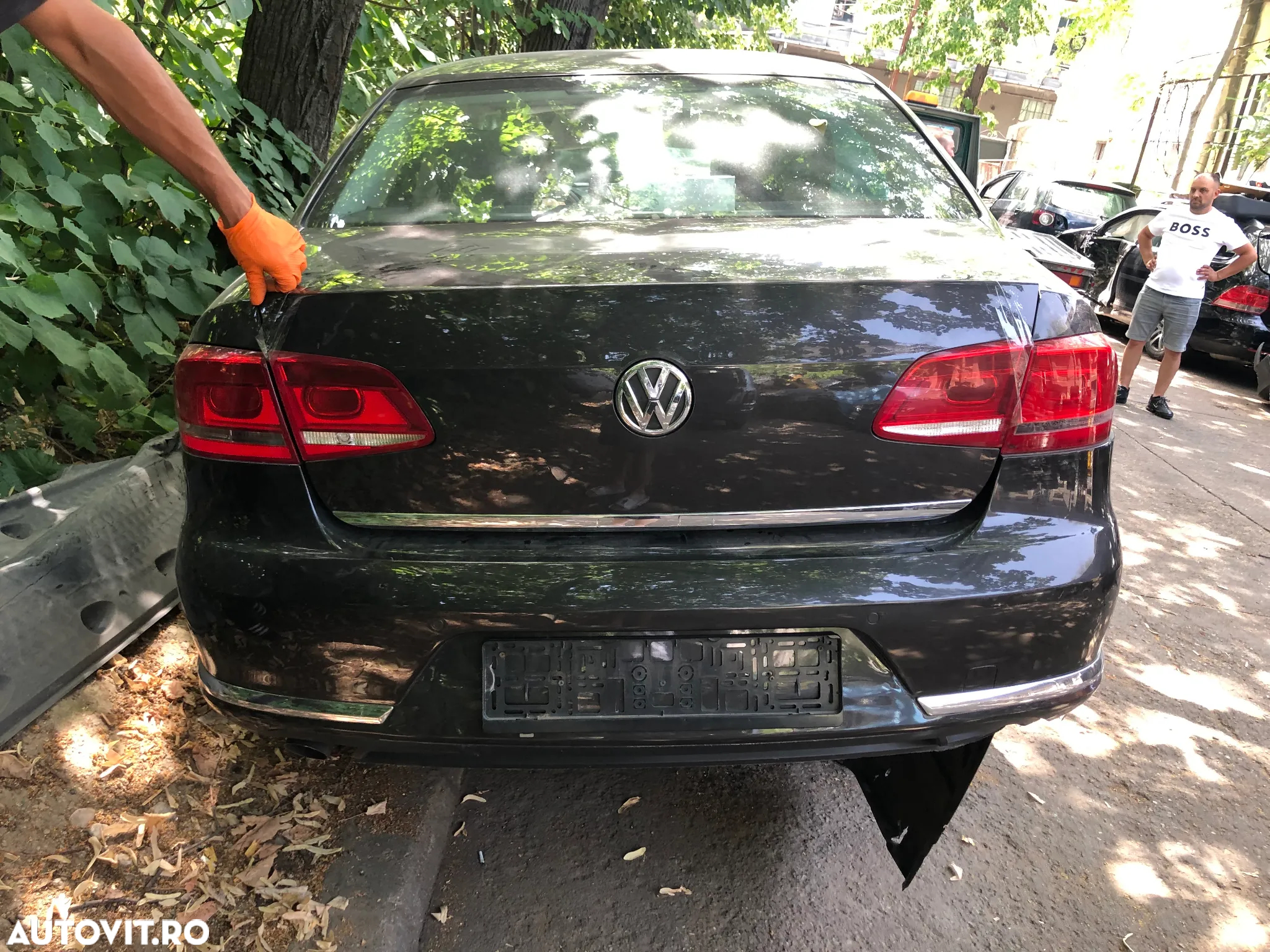 Dezmembrez Volkswagen Passat B7 1.6 TDI 2011 - 5