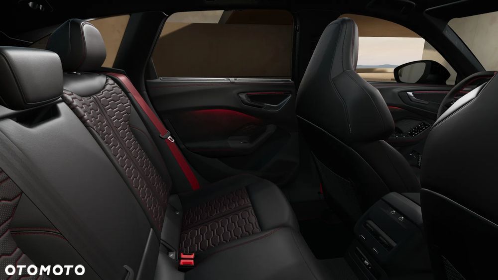 Audi RS5 Avant - 12