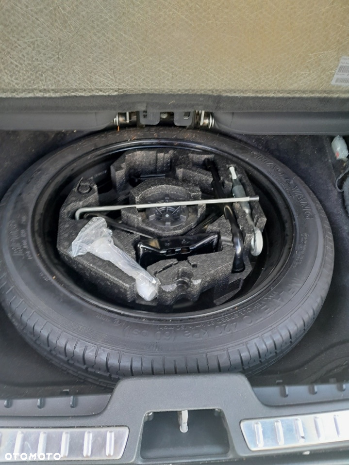 Volvo XC 90 D5 AWD Momentum 7os - 10