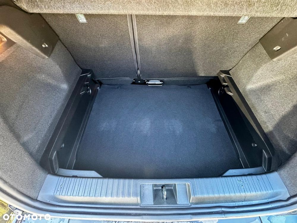 Renault Captur TCe 90 ZEN - 15