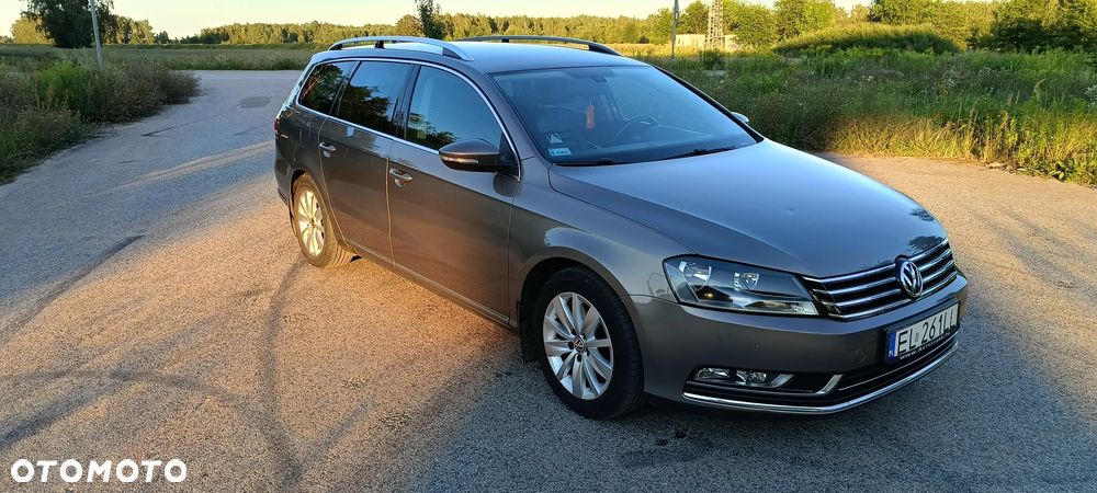 Volkswagen Passat 2.0 TDI Comfortline DSG - 21
