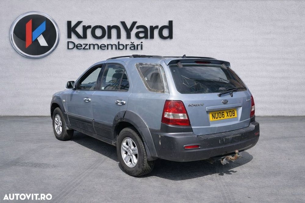 Dezmembrari dezmembrez  Kia Sorento 2.5 D, 2.5 Diesel D4CB - 2