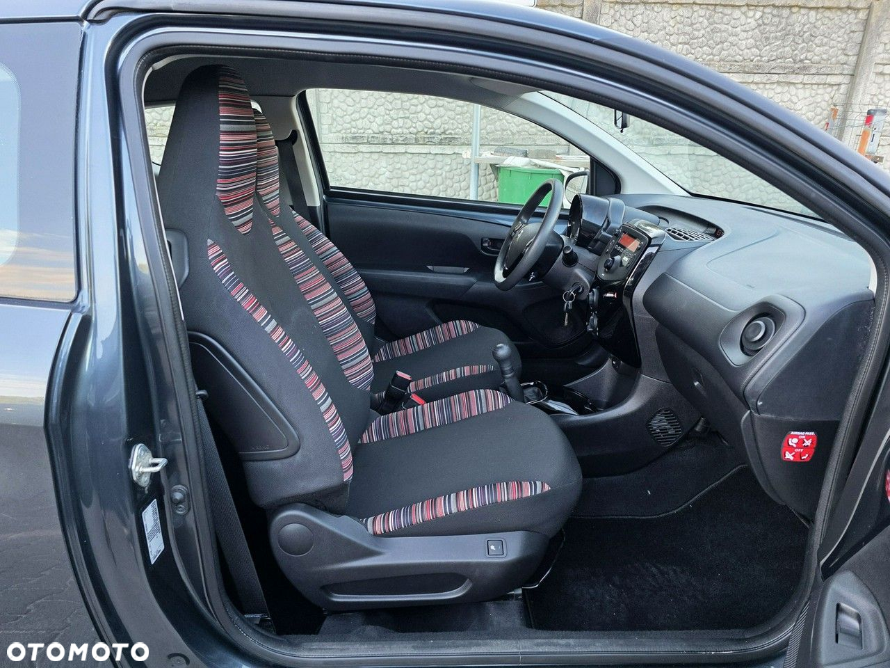 Citroën C1 AIRSCAPE VTi 72 S&S SHINE - 25