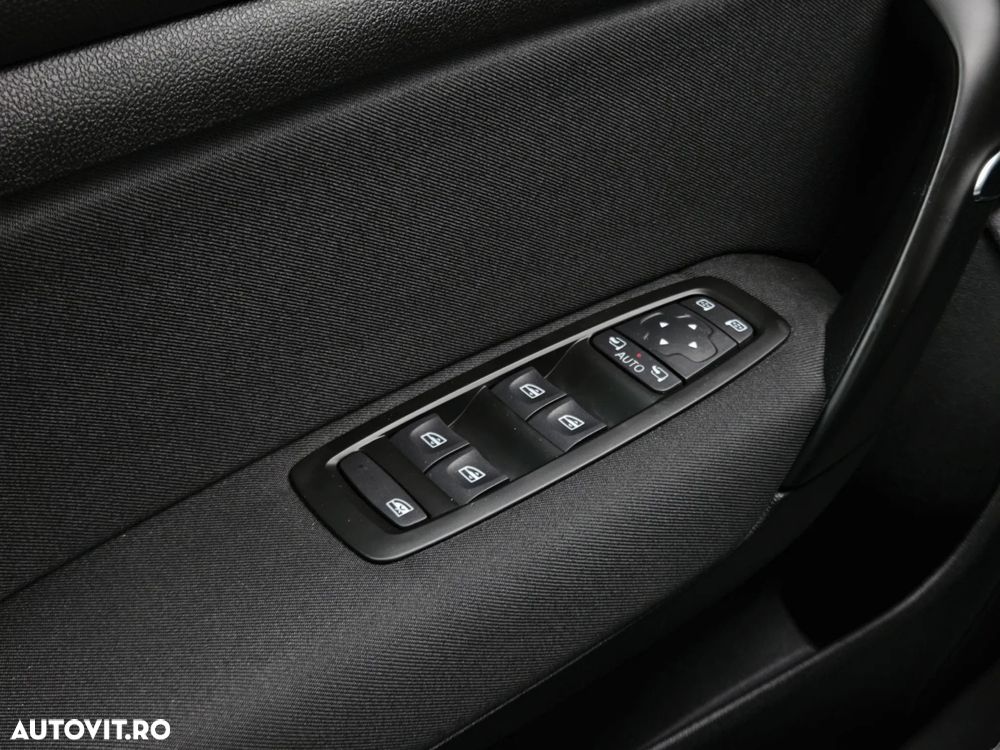 Renault Megane Blue dCi 116 Zen - 22