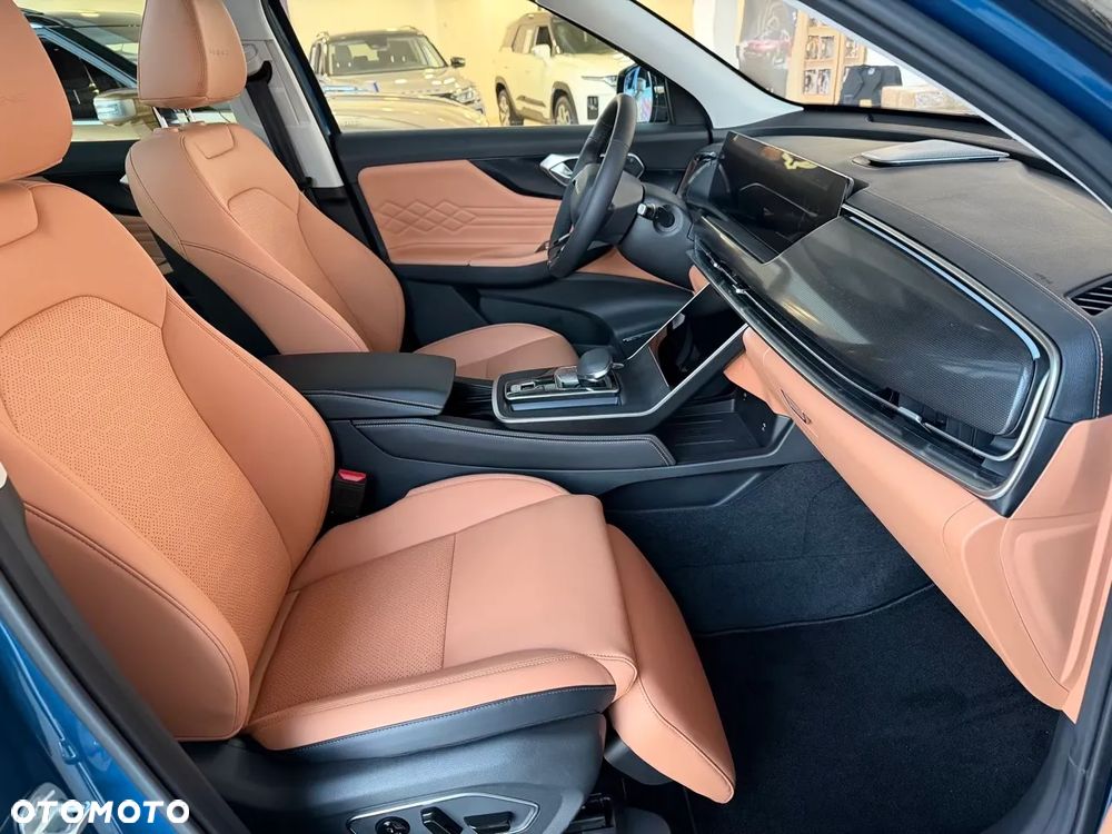 BAIC 7 1.5T Luxury DCT - 9