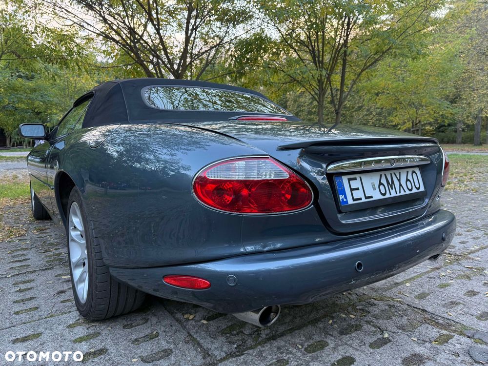 Jaguar XK XKR Cabriolet - 22