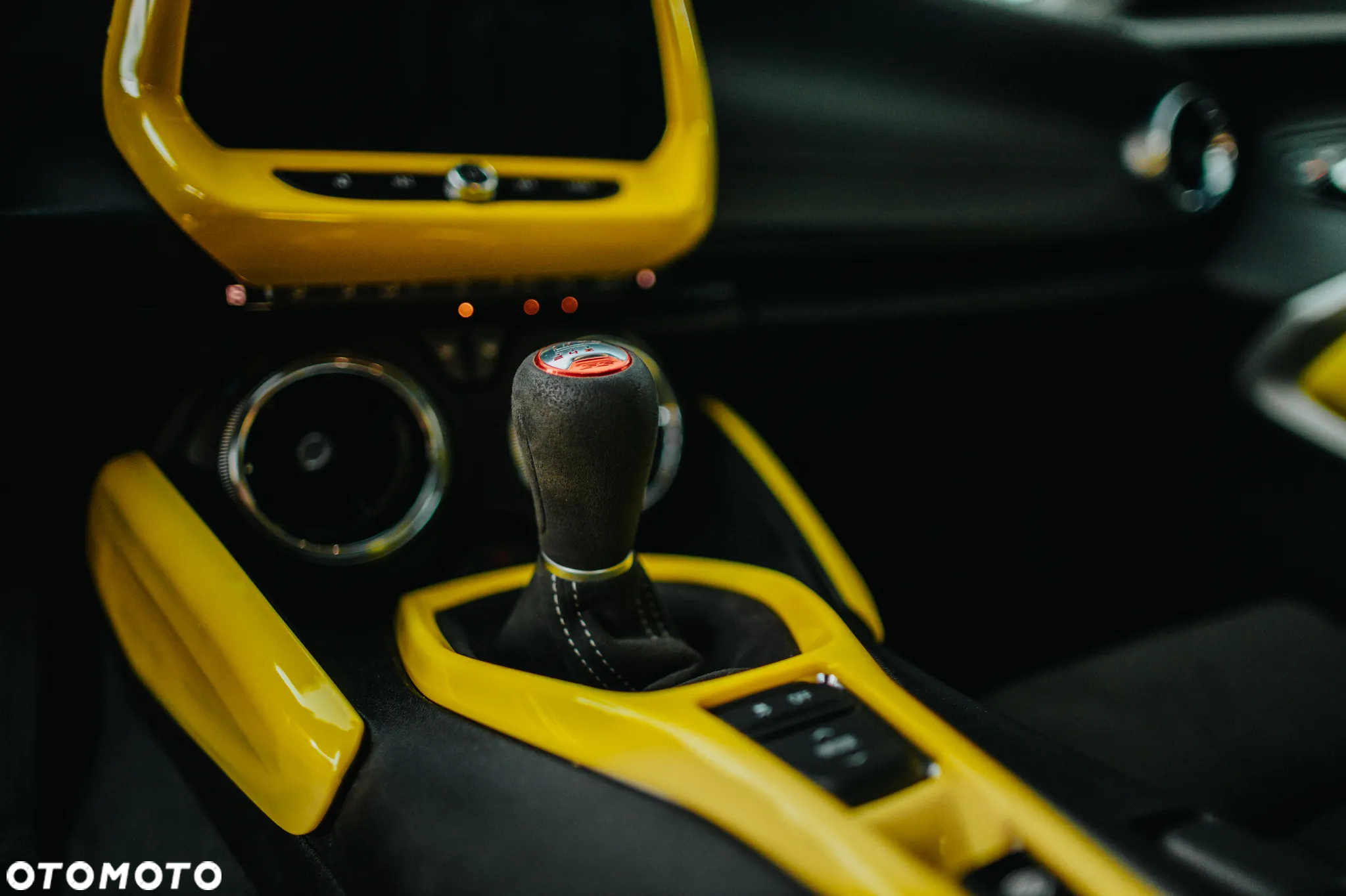 Chevrolet Camaro Coupe 6.2 V8 - 12