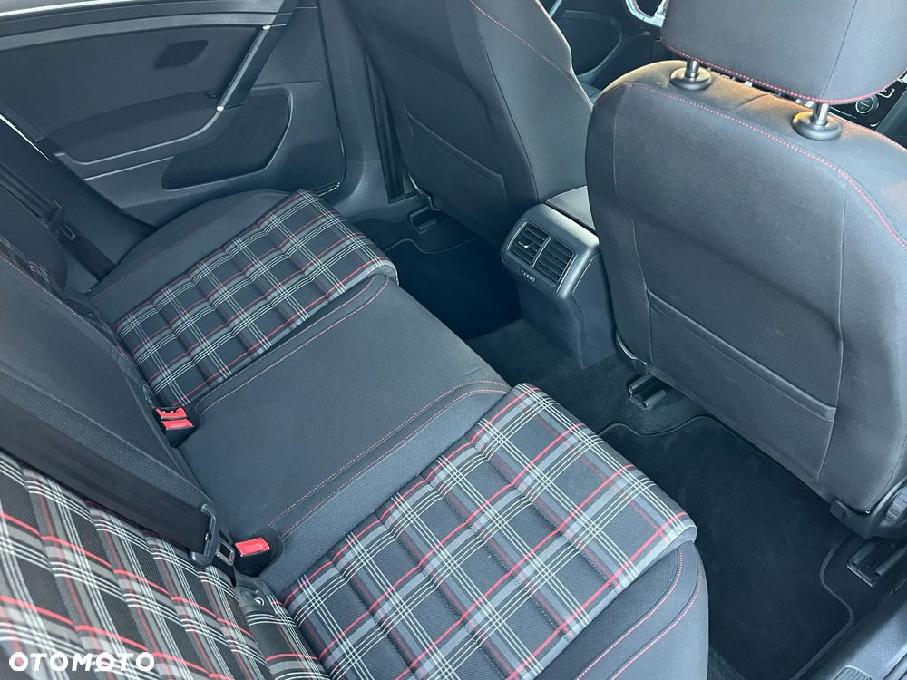 Volkswagen Golf GTI 2.0 TSI OPF DSG Performance - 12