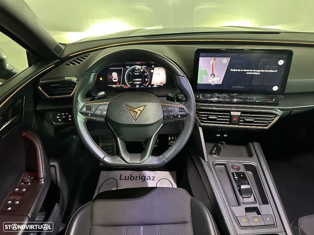 Cupra Leon ST 1.4 e-Hybrid MID DSG - 6