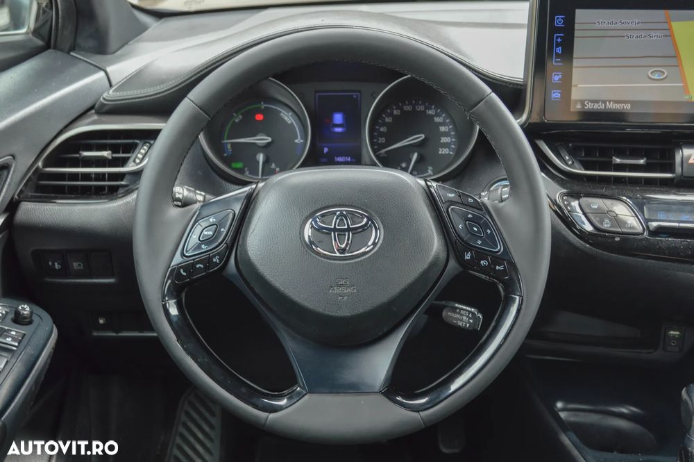 Toyota C-HR Style Selection - 31