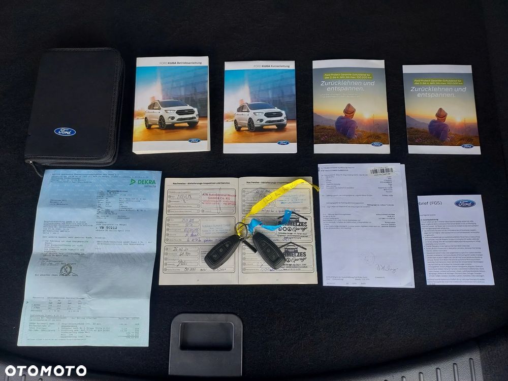 Ford Kuga 2.0 TDCi AWD Titanium - 37