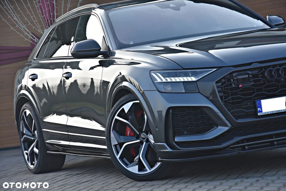 Audi RS Q8 - 12